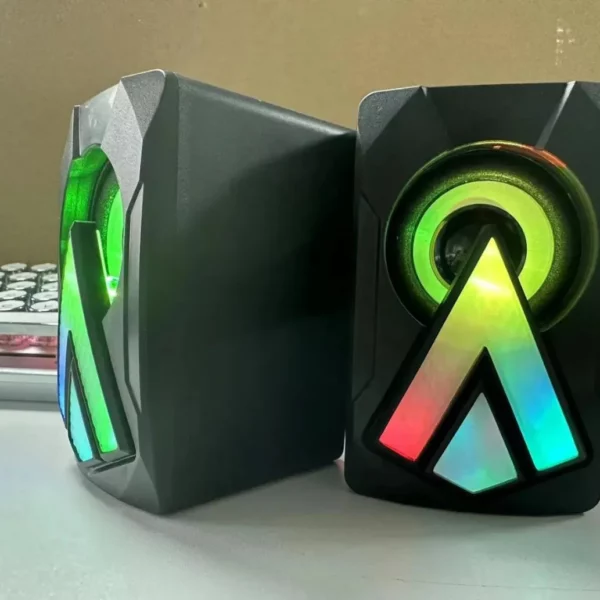 Enceinte ordinateur LED lumineuse.